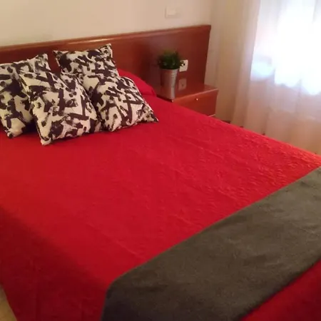 Hostal Saldana *